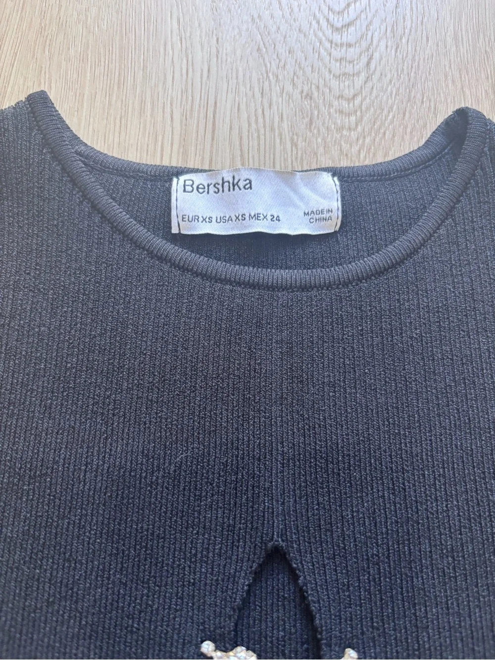 Bershka Black Cropped Tank with Rhinestone Detail - Picture 2 of 3
